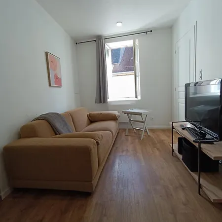 Le Puits Du Bourg Apartment Nevers Exterior photo
