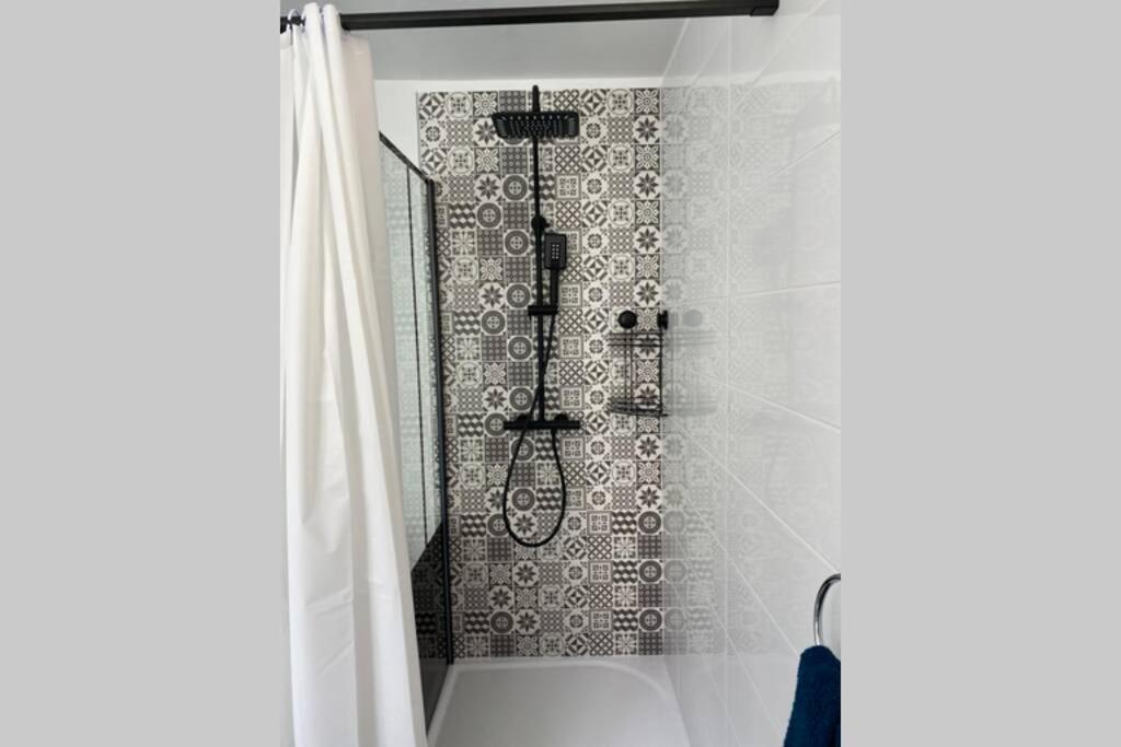 Le Puits Du Bourg Apartment